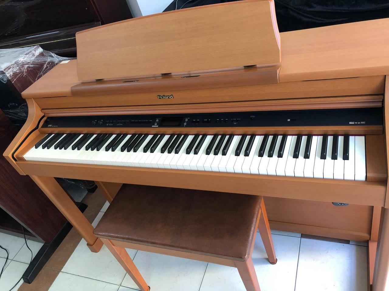 Đàn piano điện Roland HP207 Đại lý Piano Thanh Hóa Tổng Kho Đàn