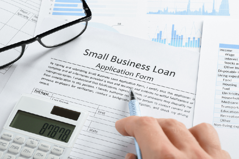 What are small business loans? Check out this overview! personal