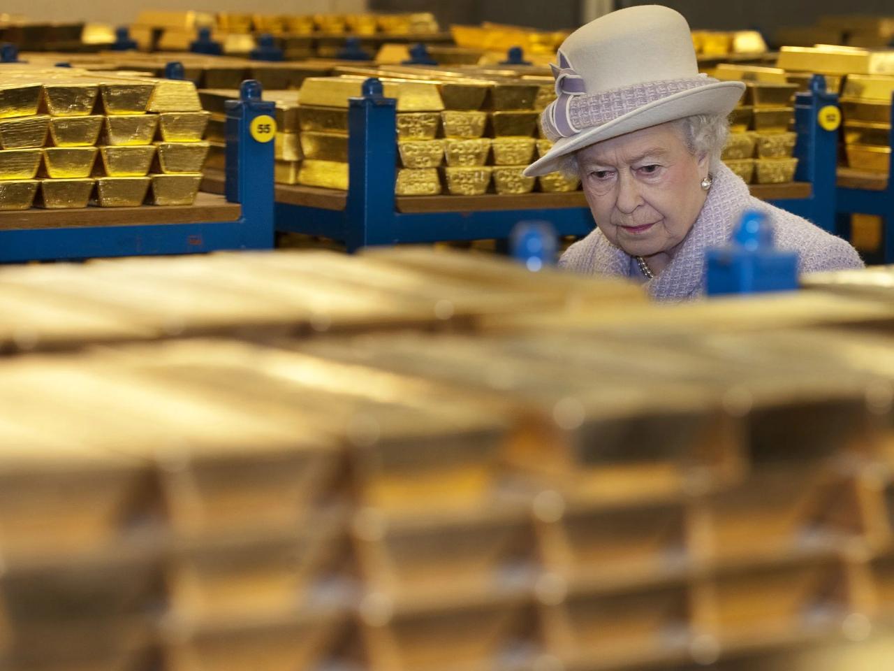 Gold hidden in secret vaults beneath the Bank of England worth 248bn